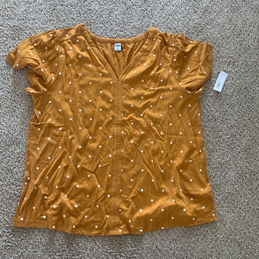 Old navy yellow polka dot top